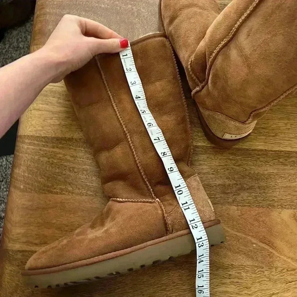 Ugg Boots women’s 9 - Picture 9 of 11